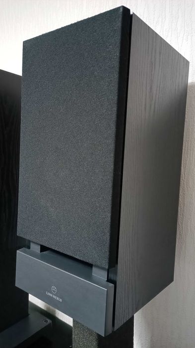 Linn Nexus LS250 kolumny, przewody i stojaki