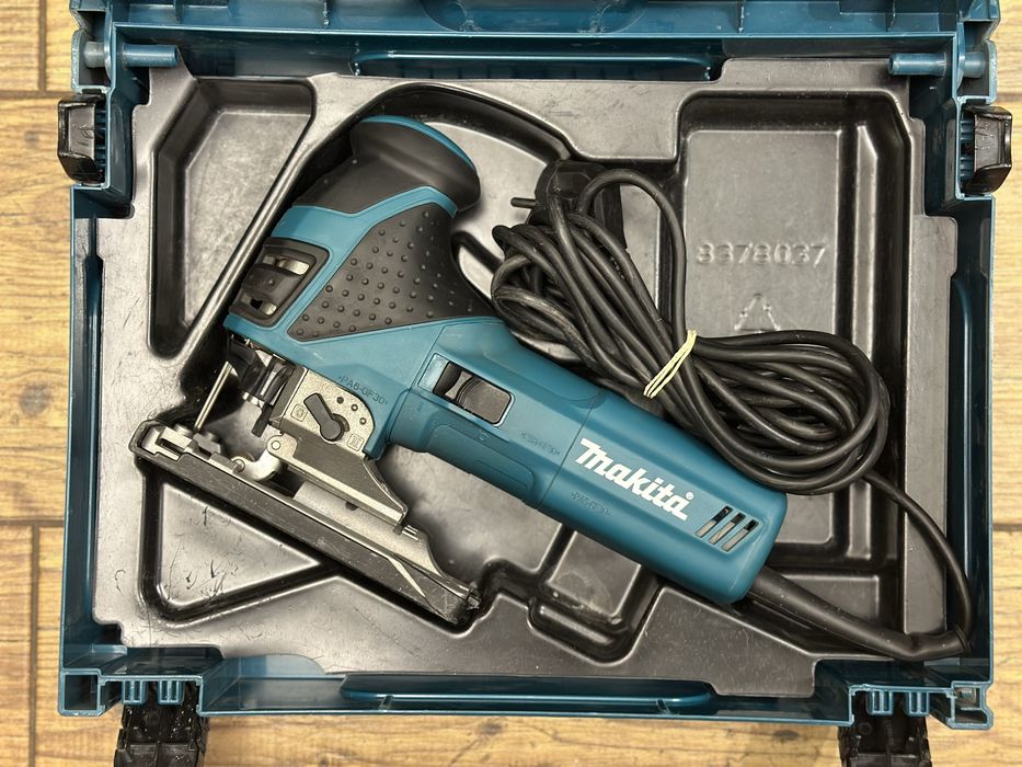 Wyrzynarka z podcinaniem Makita 4351CT | walizka MakPac 1