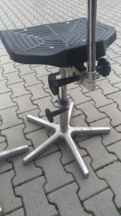 LÖW Fotel elektrostatyczny obrotowy techniczne krzesło ergonomiczne