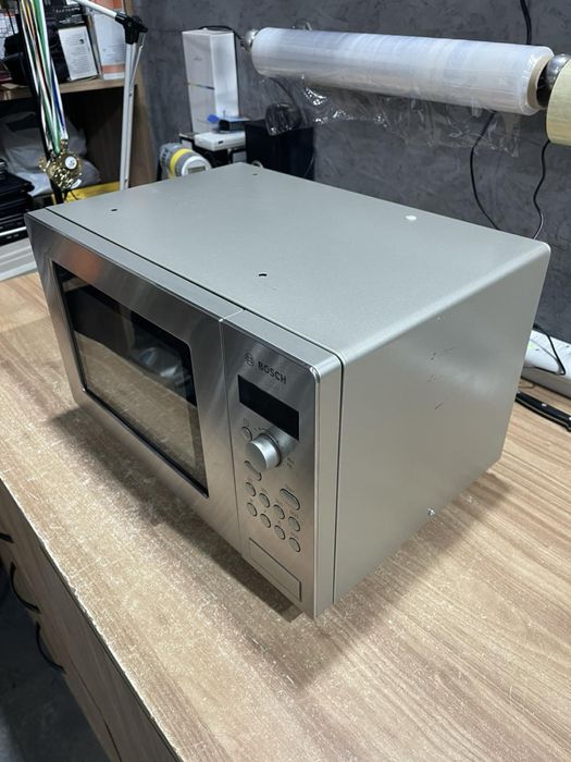 Мікрохвильова піч Bosch HMT75G451