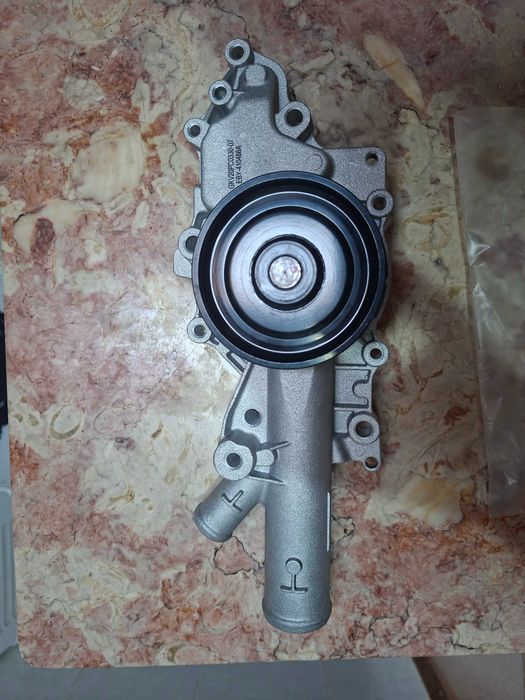Bomba de Água Mercedes-Benz