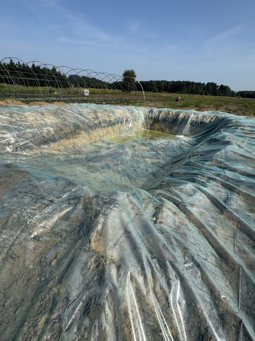 Usługi Minikoparką  Dostępni 7 Dni w Tygodniu