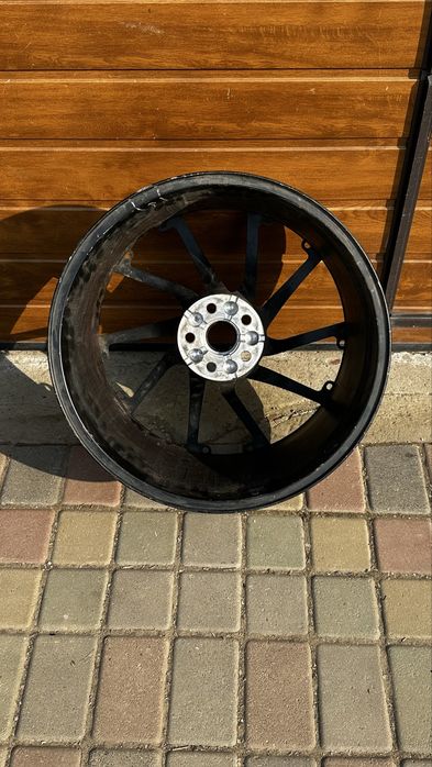 Диск колісний tesla model 3 highland r20x10j