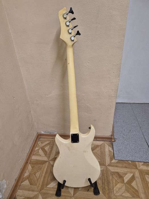Gitara Basowa Wantage Japan