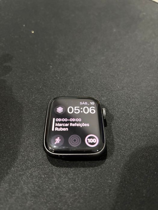 Apple Watch SE  44mm