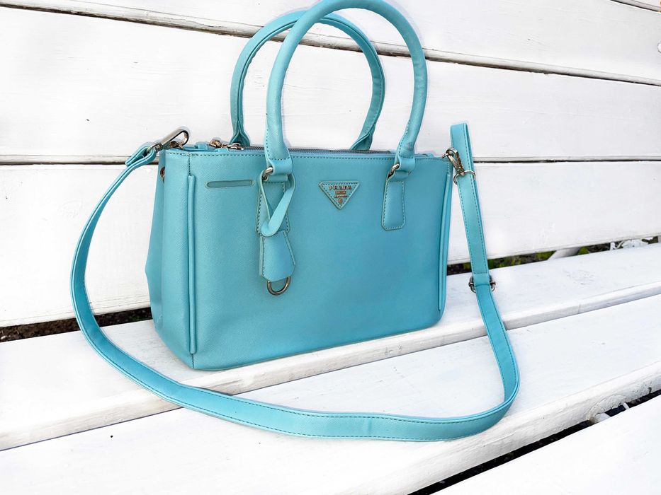 Сумка PRADA Light Blue Galleria Medium Saffiano Leather Bag