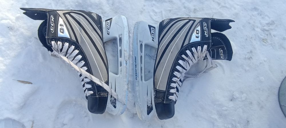 Коньки ССМ ковзани CCM  46 розміру