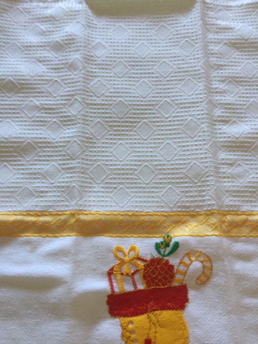 Pano bordado Bota Natal