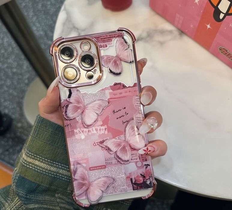 Продам стильні та надійні чохли для iPhone 15 Pro Max