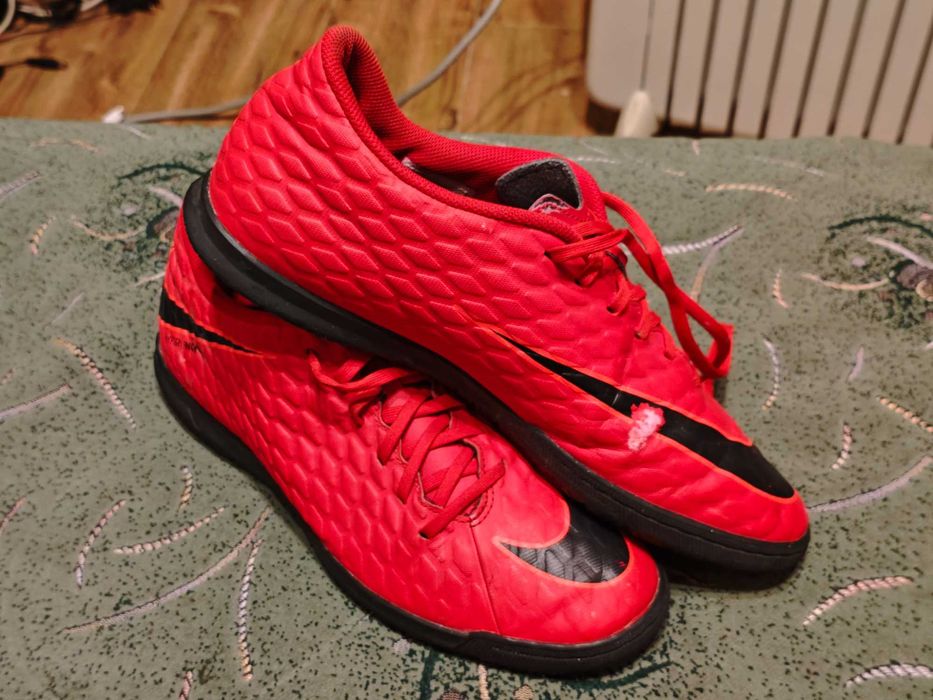 Футзалки Nike Hypervenom X  оригинал размер- 45 стелька-29см