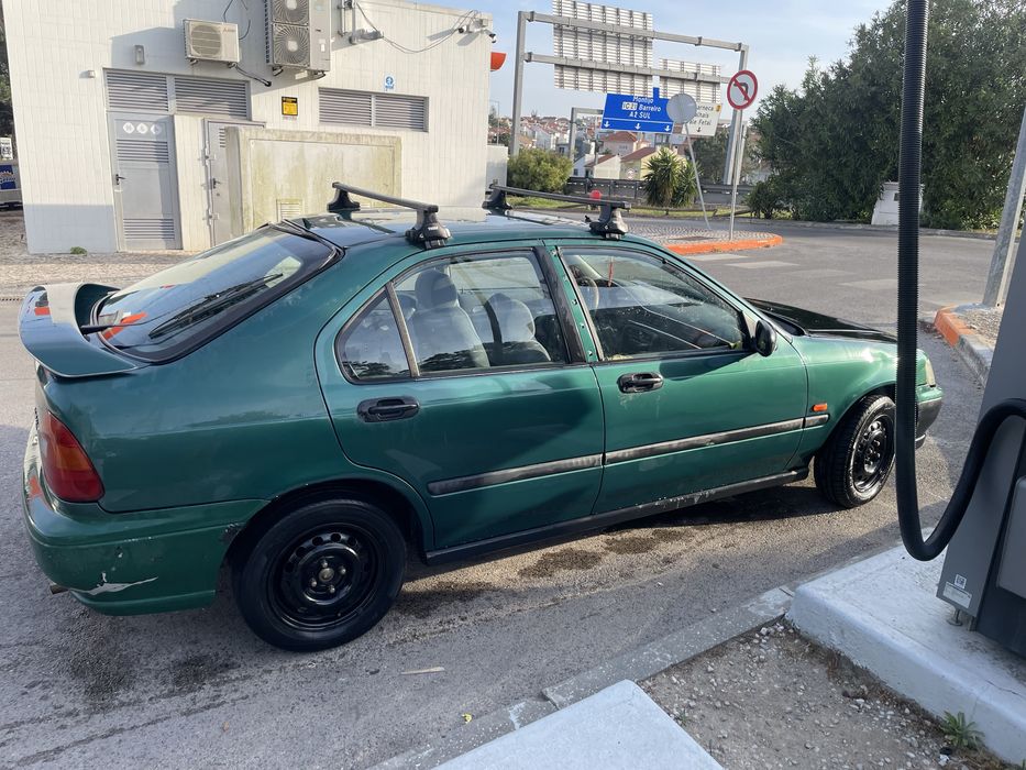Honda Civic 1995 em bom estado – económico e fiável