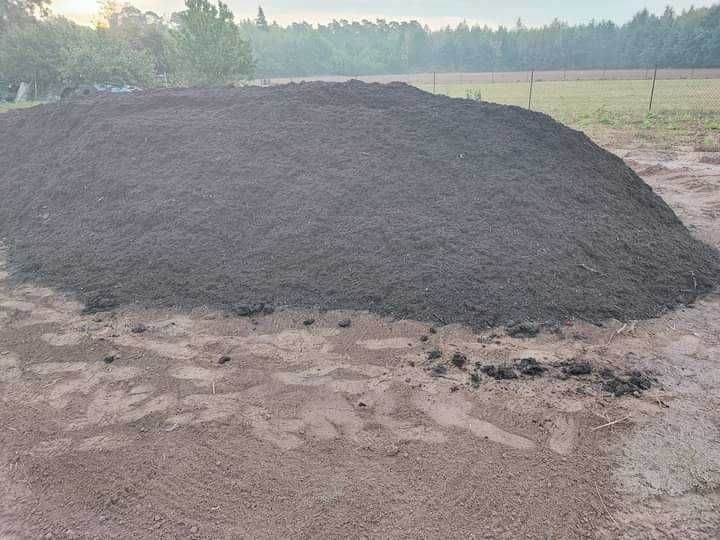 Torf, czarnoziem. Ziemia kompostowa. Ziemia pod trawnik Wyrównane pH.