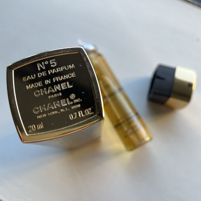 Chanel N°5 EDP Twist and Spray Atomizador com uma Recarga 20ml