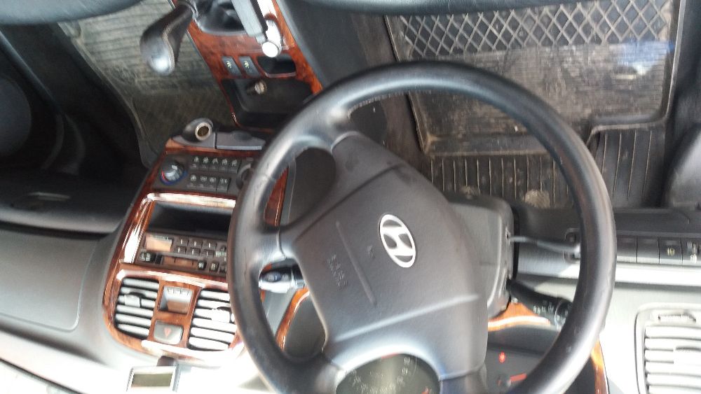Разборка\Hyundai Sonata 2.0 механика 2003 год по запчастям