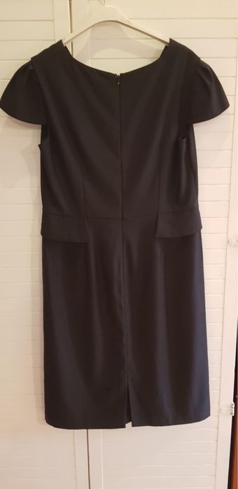Czarna sukienka wyszczuplajaca XL