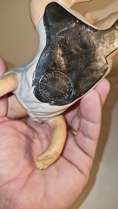 Bebé faiança das Caldas da Rainha- Aires Leal