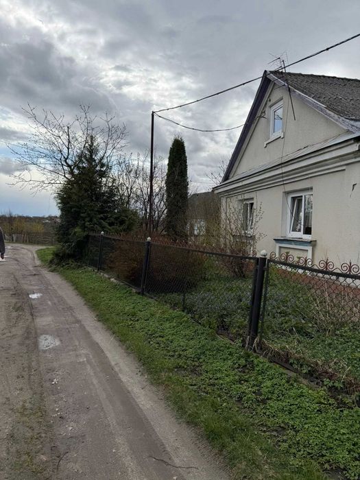 Продаж будинку у Кременці
