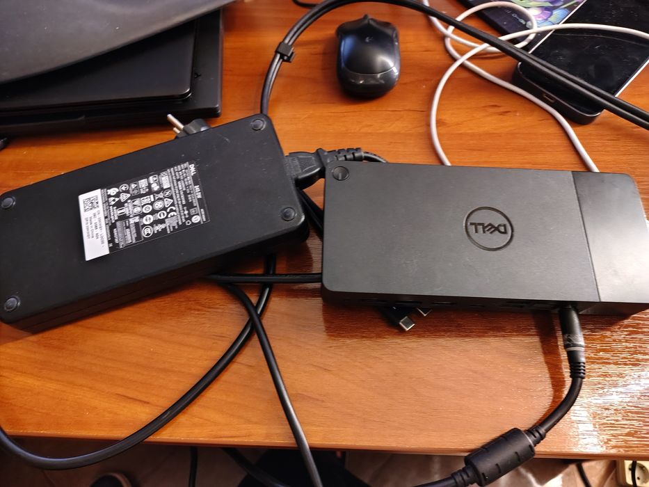 Ноутбук Dell precision 7550 /i9 - 10885h/32Gb DDR4/1Tb/15.6" IPS