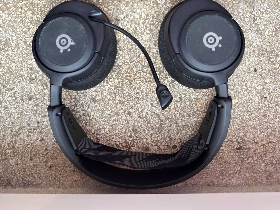 Słuchawki Steelseries Arctis Nova 3