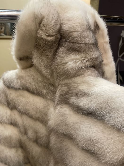 Норкова шуба розмір М