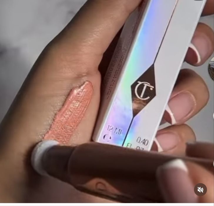 Charlotte Tilbury Peachgasm рідкі румʼяна
