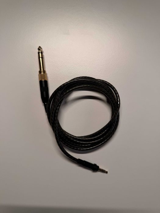 Almofadas e Cabo AIAIAI (E04 & C15)