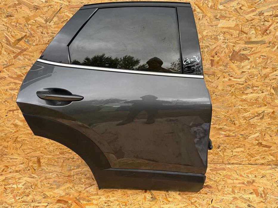 Двері mazda cx30 мазда цх30