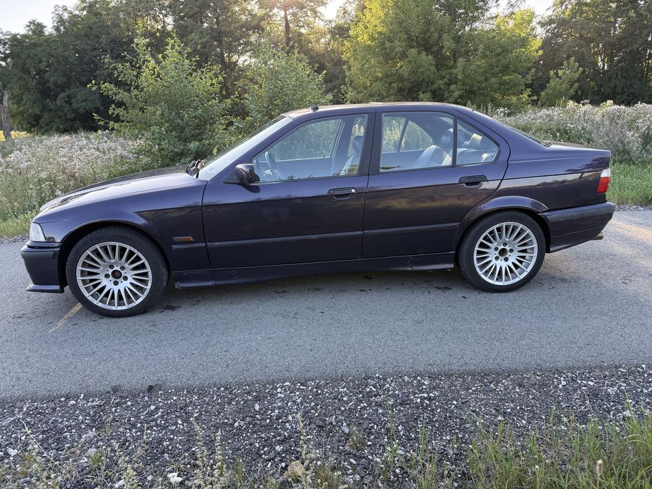Bmw e36 318i individual technoviolet