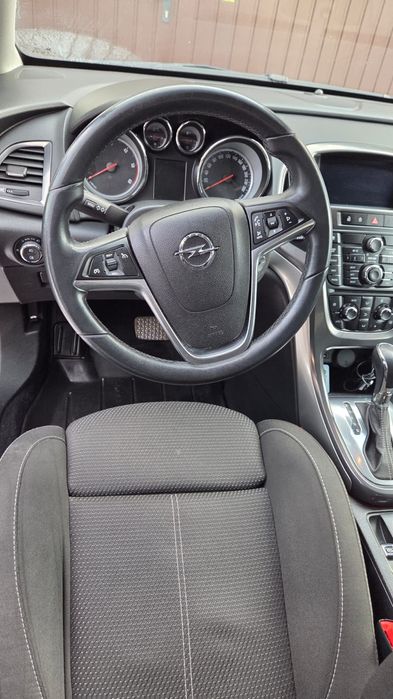 Opel Astra J ,2011 R  HATCHBACK , 2.0 CDTI 160KM 210tys Grafitowy