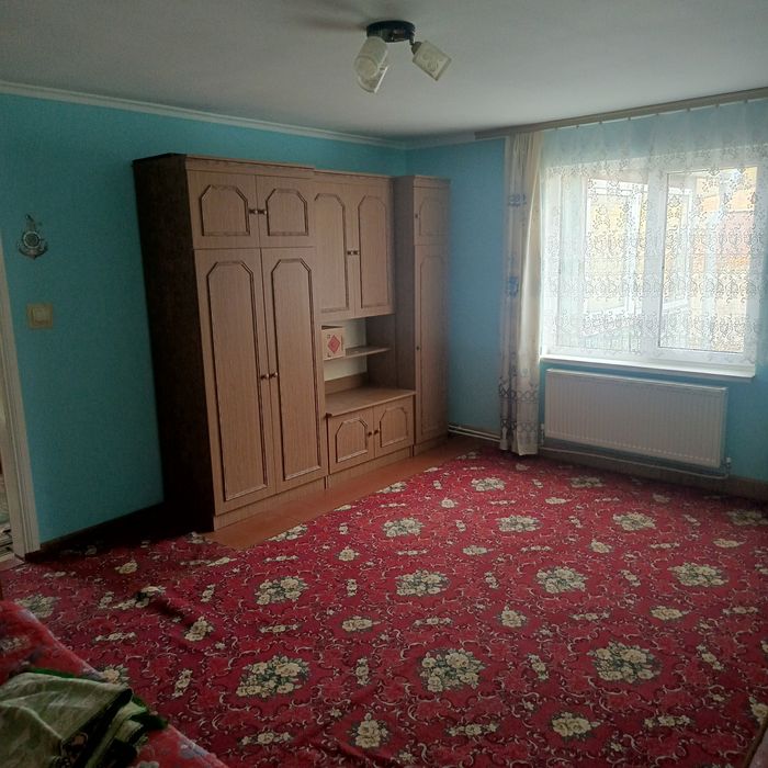 Продається будинок в центрі міста