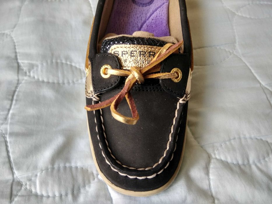 Новые кожаные макасины  SPERRY TOP-SIDER   размер 38.