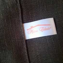 Cortinado castanho escuro com  8 presilhas *