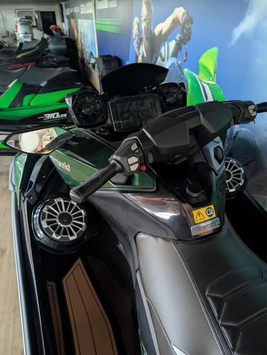 Kawasaki Ultra LX 310