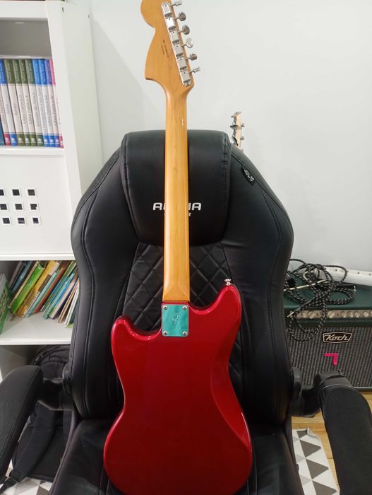 Fender Traditional 70s Mustang CAR