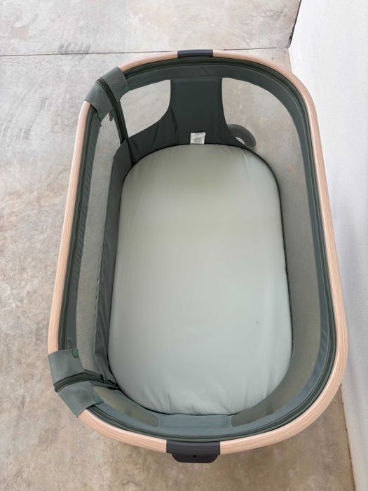 Berço Maxi-Cosi Iora Air + Ninho Doomoo Cocoon – Verde