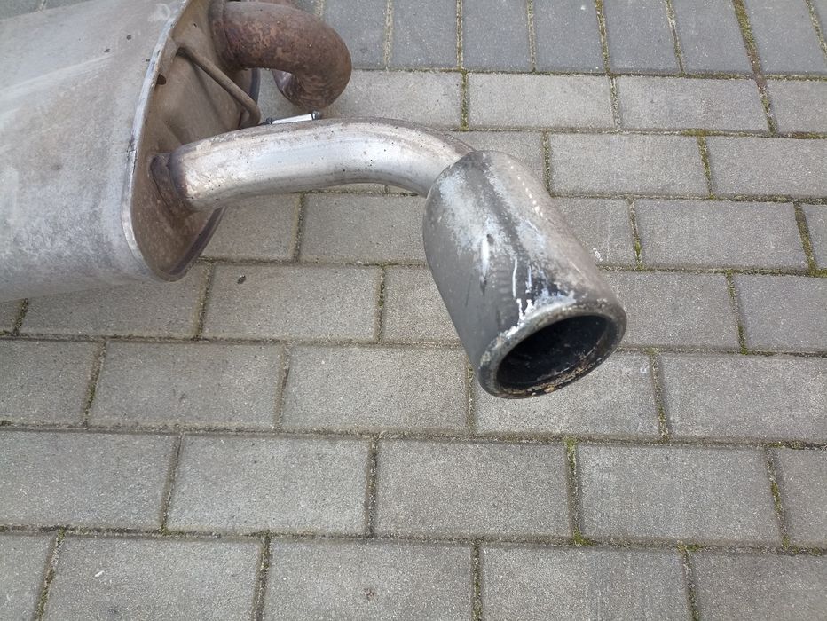 Volvo V40  Koncowka Wydechu R Design