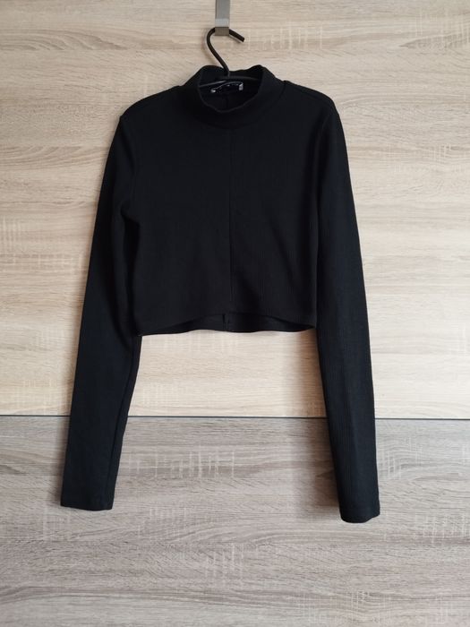 Bershka crop top prążek ze stójką S-M