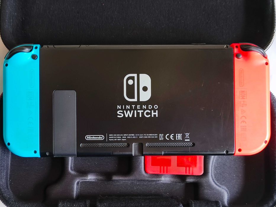 Nintendo Switch V2 HAC-001-01