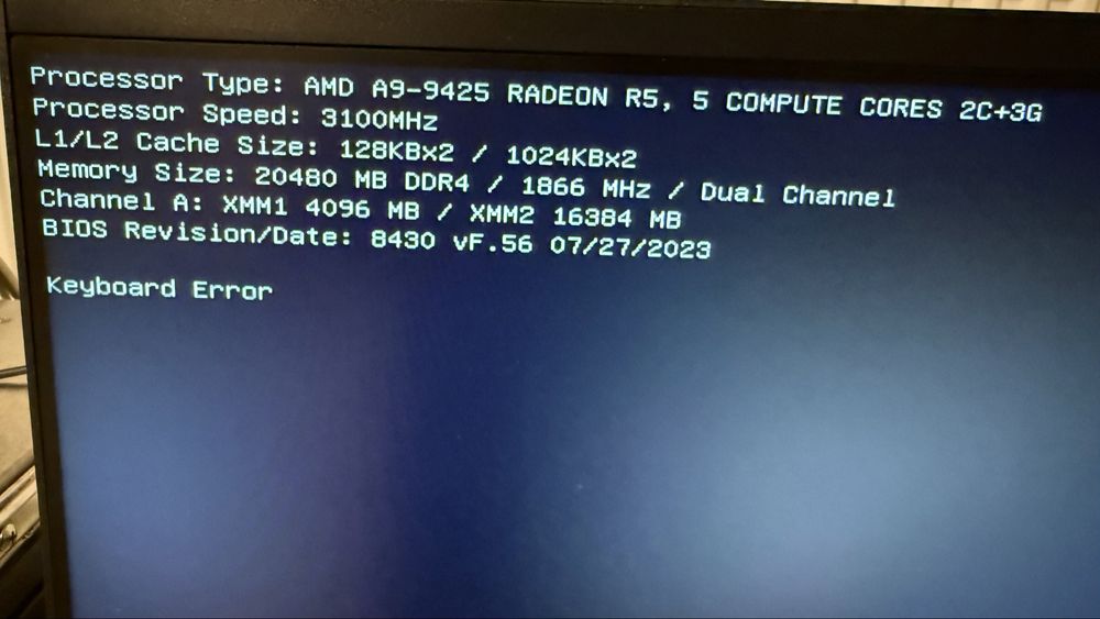 HP 24 All-in-One AMD RAM: 20 GB, Dysk: M.2 256 GB