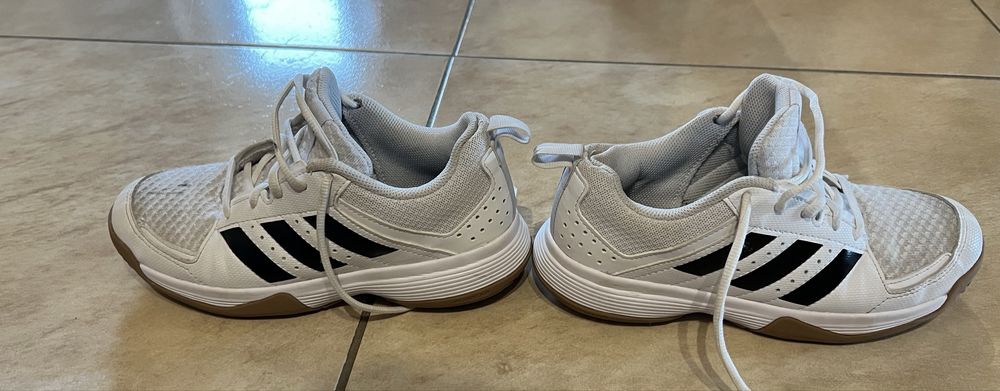 LIGRA 7 INDOOR buty  adidas