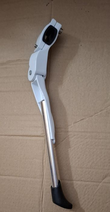 Suporte lateral ajustável para bicicleta