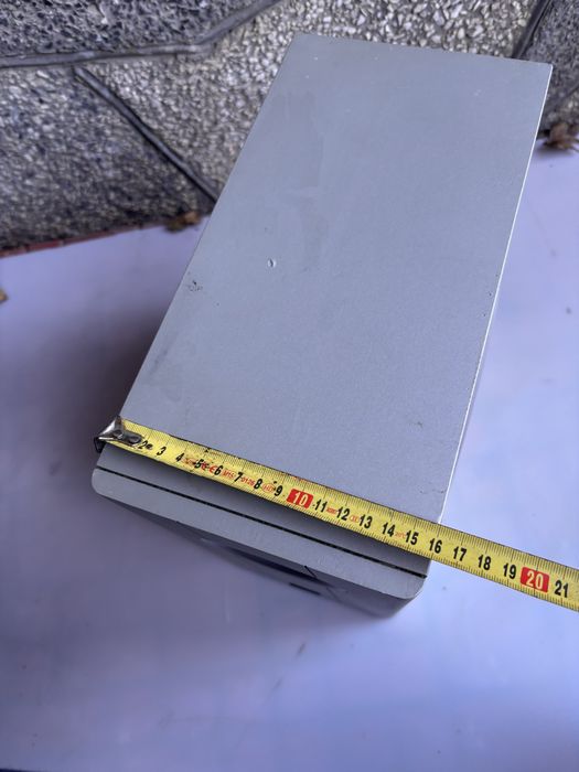 Subufer firmy denver