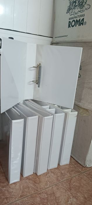 Lote de 48  dossies pastas de arquivo A4 em pvc