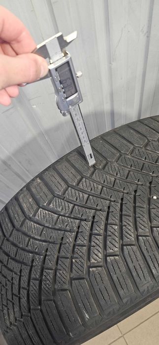 Yokohama R22 285*40 325*35 зима