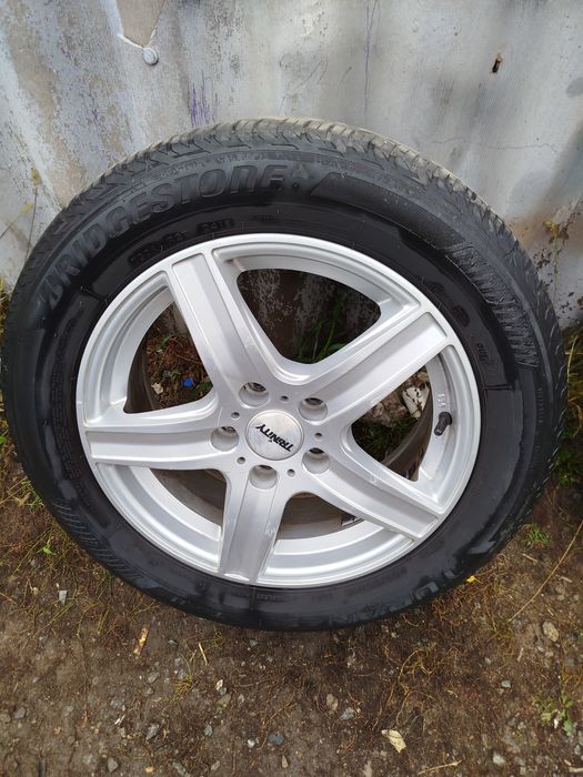 Диски с резиной 5*112