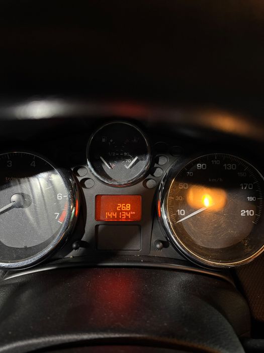 PEUGEOT 207 SW 1.4