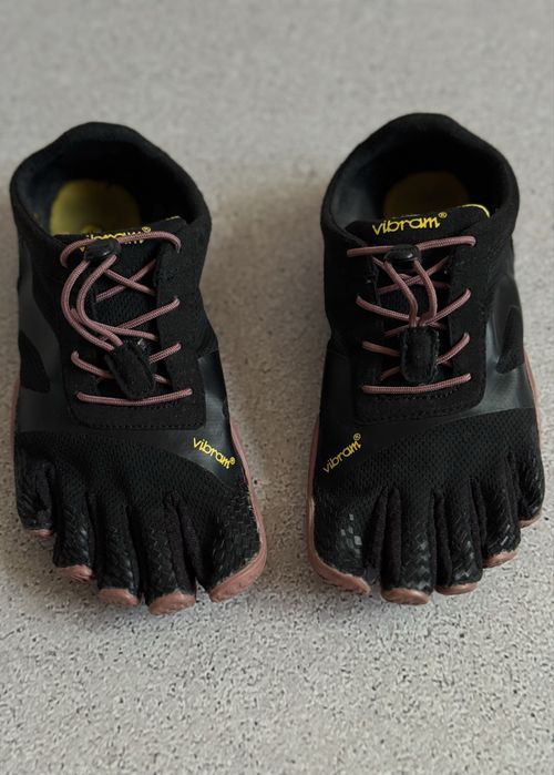 Взуття Vibram Fivefingers 37