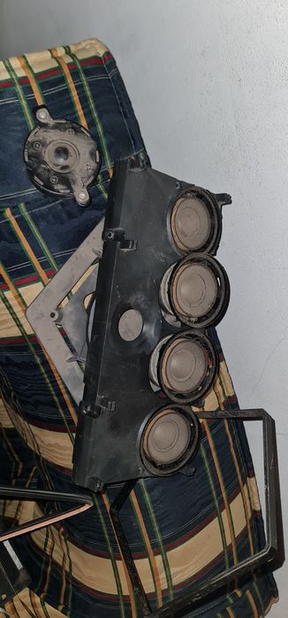 matrerial Bang and olufsen penta