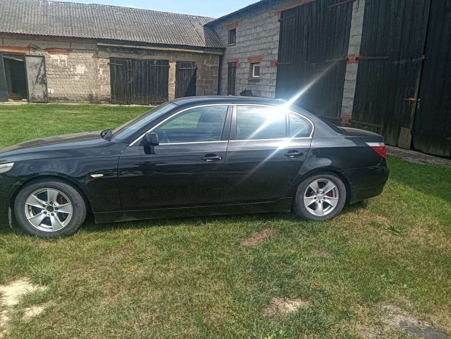 BMW e60 2004r benzyna