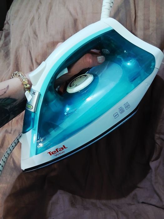 Парова праска Tefal VIRTUO FV1710